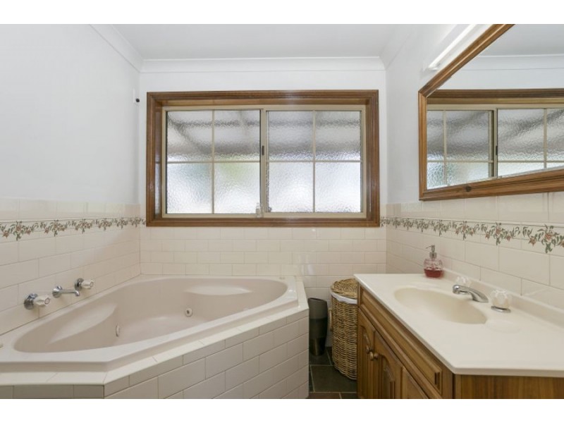 10 Connies Lane, Modewarre VIC 3240