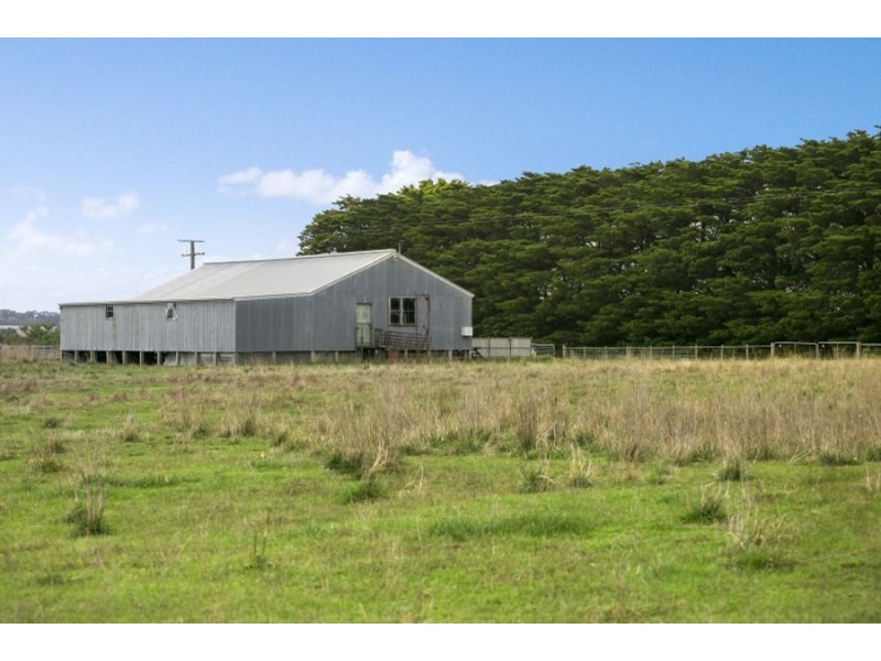 400 Buckley School Road, Buckley VIC 3240