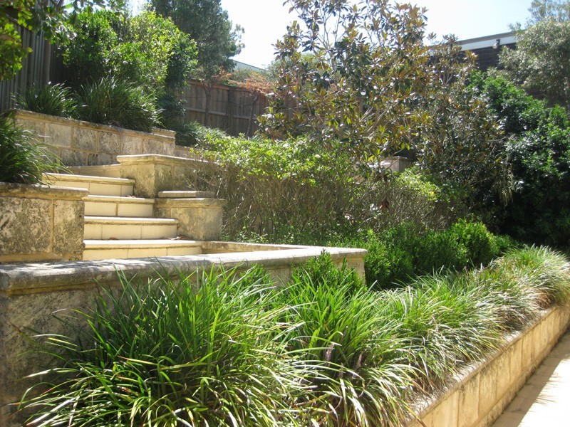 33 The Serpentine, Bilgola NSW 2107