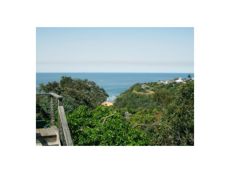 35 Plateau Road, Bilgola NSW 2107