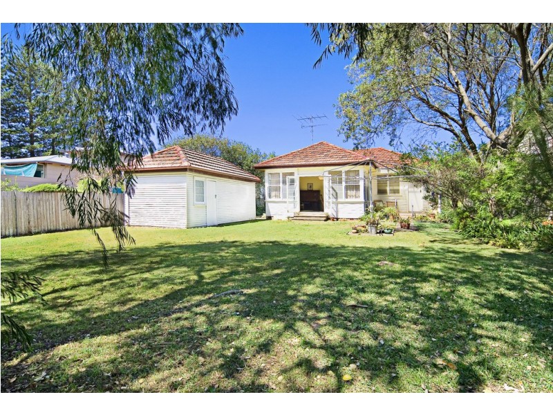 12 Ross Street, Newport NSW 2106