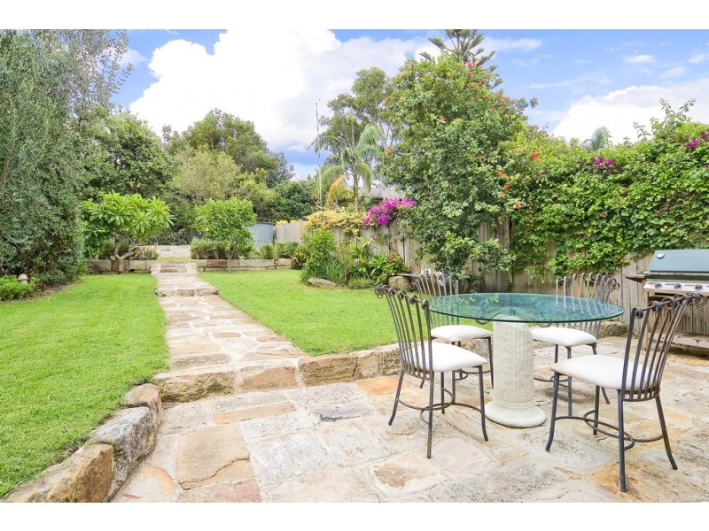 97 Queens Parade (East), Newport NSW 2106