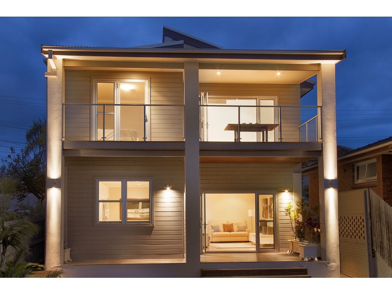 North Curl Curl NSW 2099