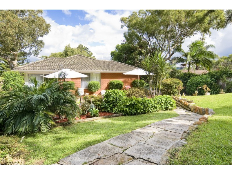 9 Mount Pleasant Avenue, Mona Vale NSW 2103