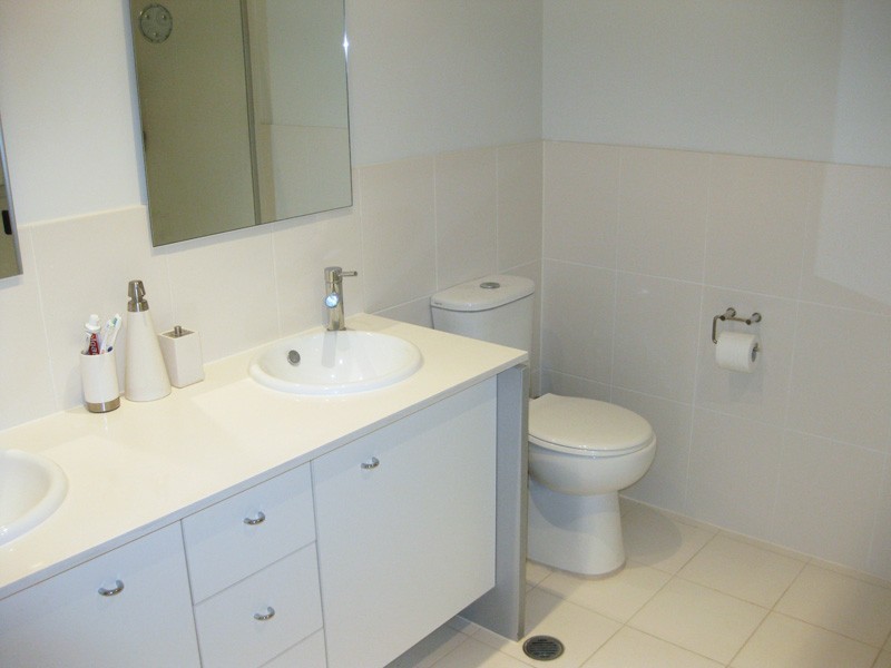 2/10 Angophora Circuit, Warriewood NSW 2102