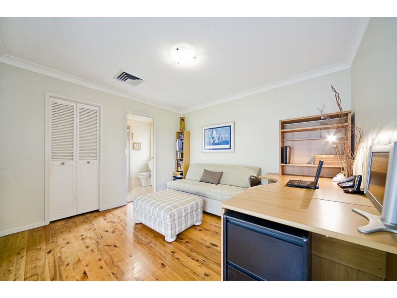 7 Harst Place, Belrose NSW 2085