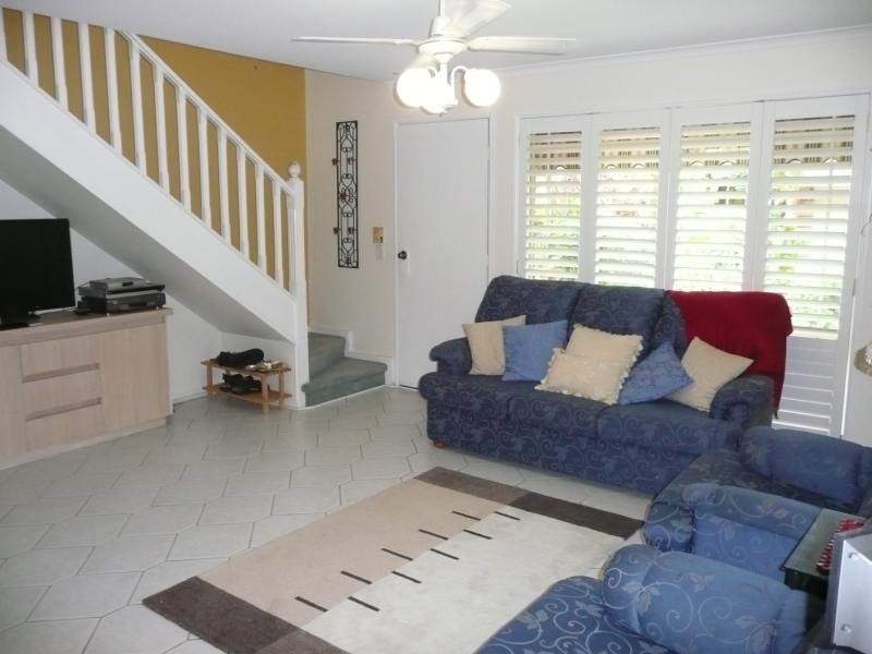 Coombabah QLD 4216