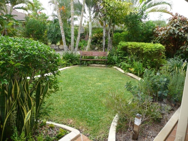 Coombabah QLD 4216