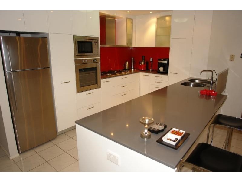 Parkwood QLD 4214