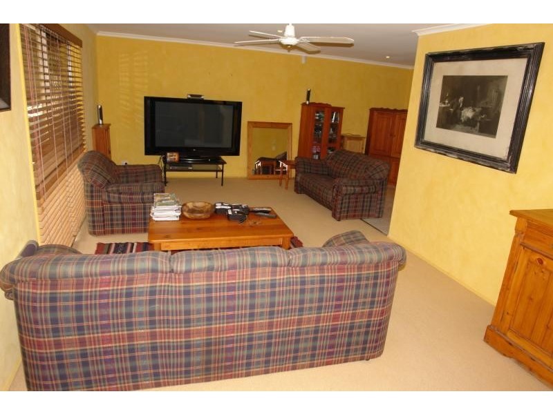 Parkwood QLD 4214