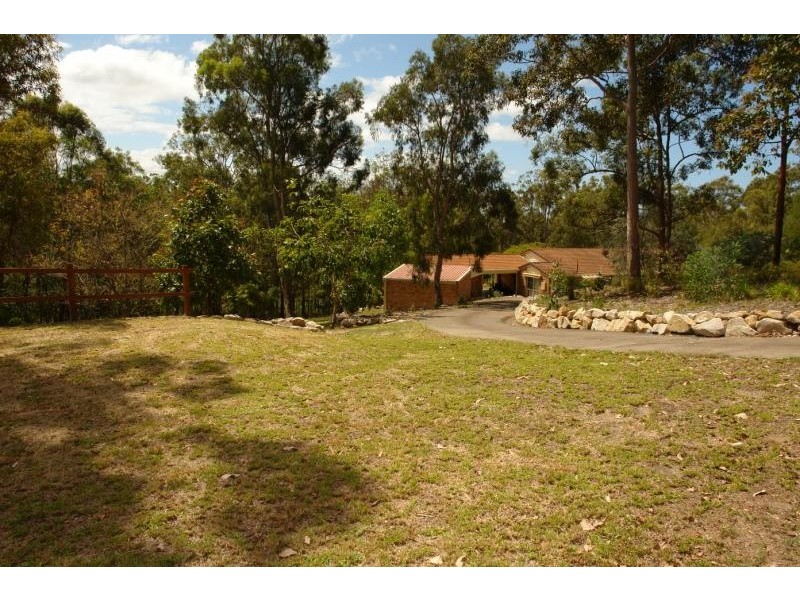 Gaven QLD 4211