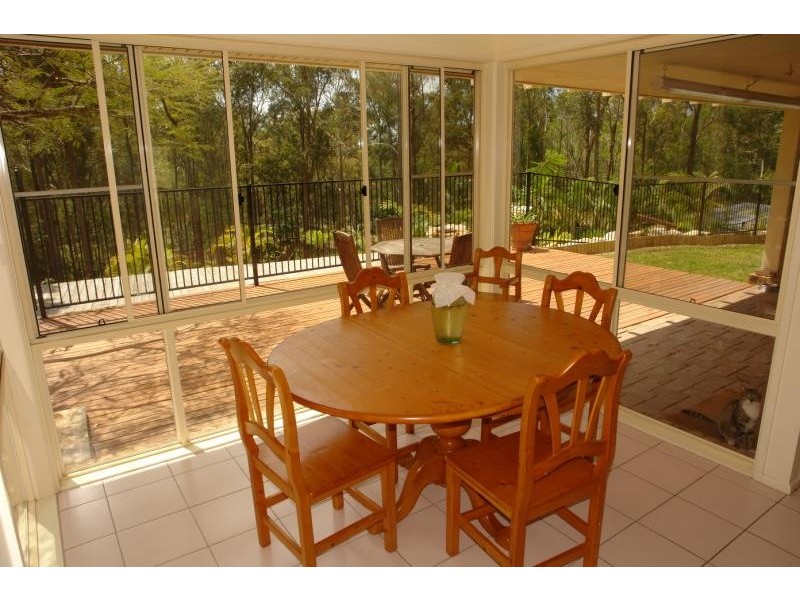 Gaven QLD 4211