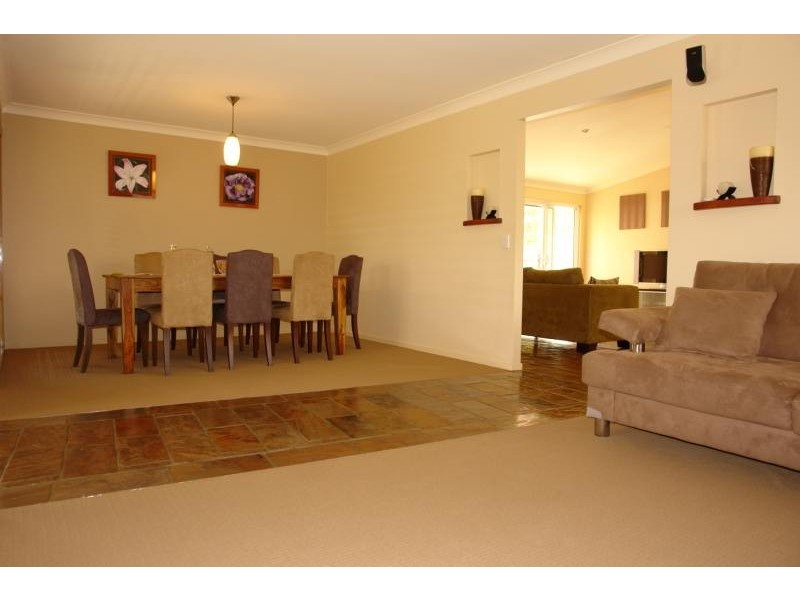 Parkwood QLD 4214