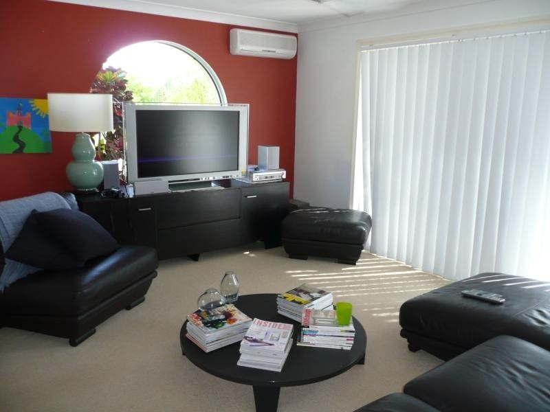 Parkwood QLD 4214