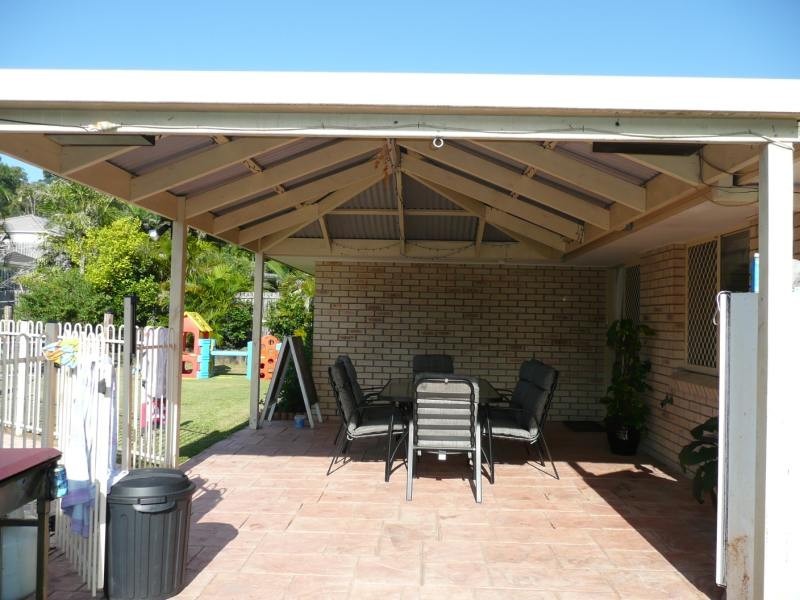 Parkwood QLD 4214