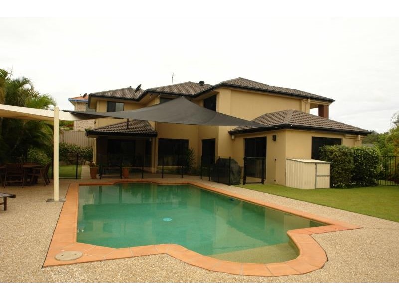 19 O’Brien Court, Arundel QLD 4214