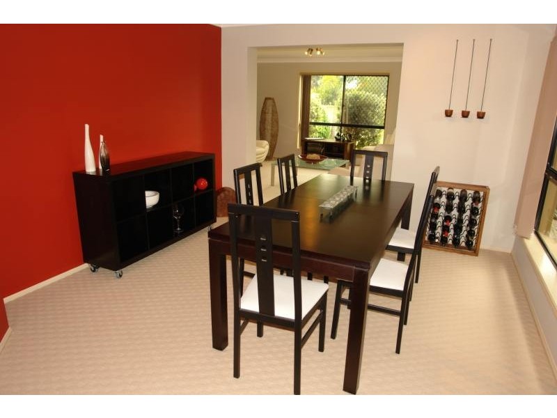 19 O’Brien Court, Arundel QLD 4214