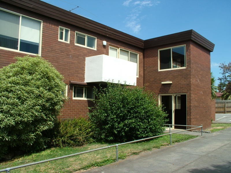 9/97-99 Raleigh Road, Maribyrnong VIC 3032