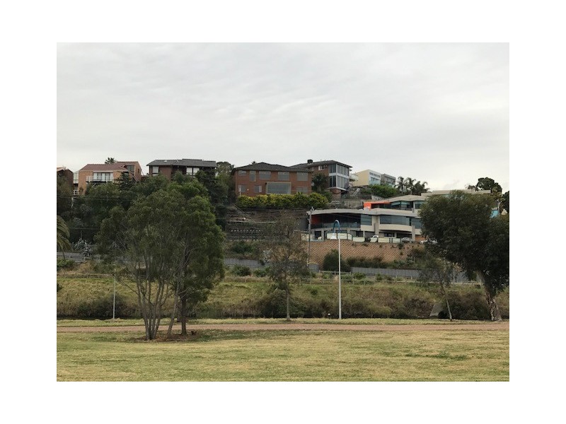 7 Belvedere Close, Maribyrnong VIC 3032