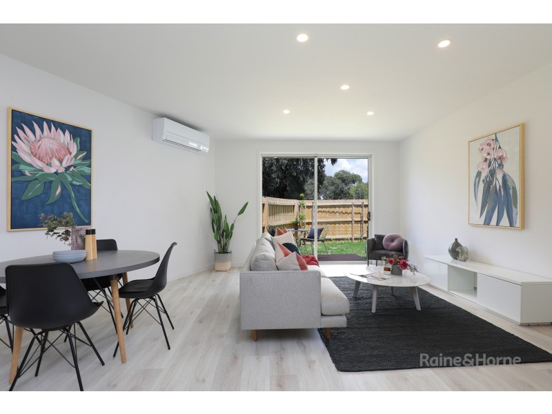 3/4 Turnbull Court, Brunswick West VIC 3055