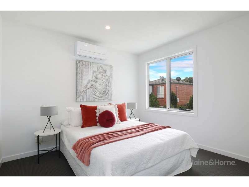 3/4 Turnbull Court, Brunswick West VIC 3055