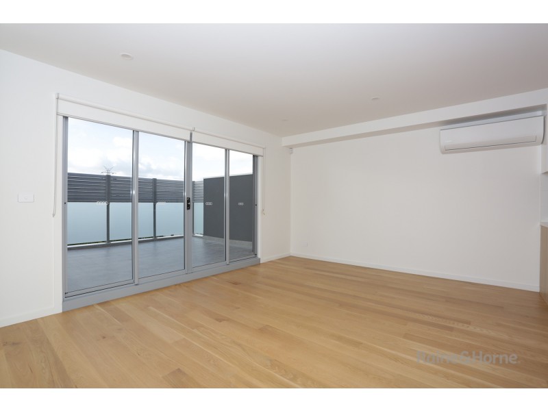 3/8 Hillside Crescent, Maribyrnong VIC 3032