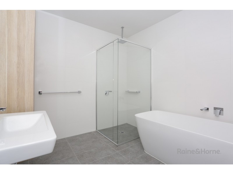 3/8 Hillside Crescent, Maribyrnong VIC 3032