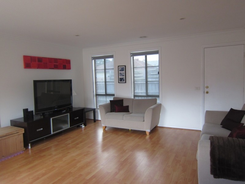 2/21 Main Street, Pascoe Vale VIC 3044