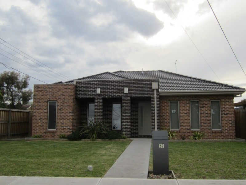 29 Collinson Street, Keilor Park VIC 3042