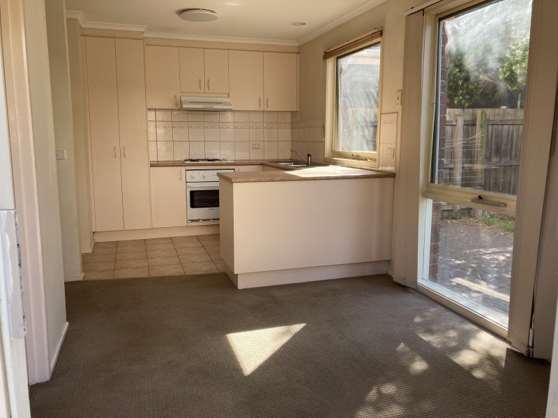 12 Halford Lane, Kensington VIC 3031