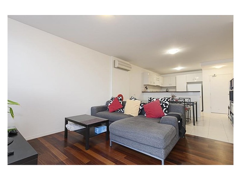 305/77 Village Way, Maribyrnong VIC 3032