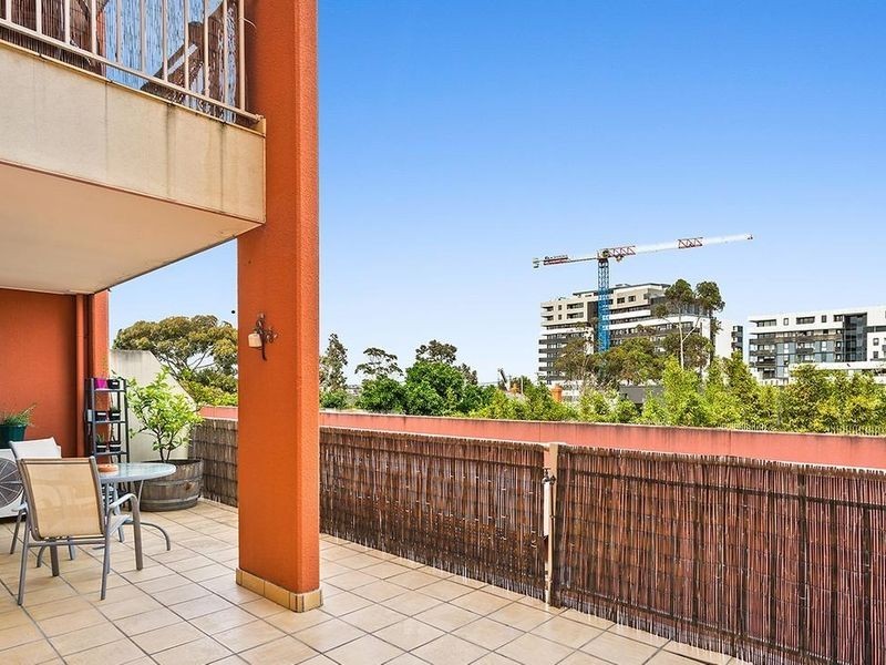 208/77 Village Way, Maribyrnong VIC 3032