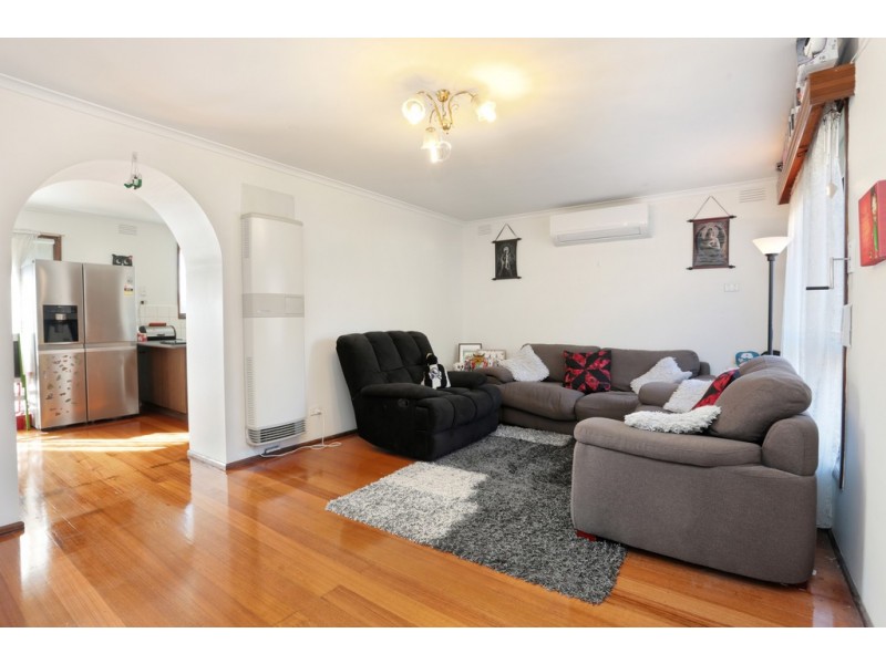 60 Casey Drive, Lalor VIC 3075