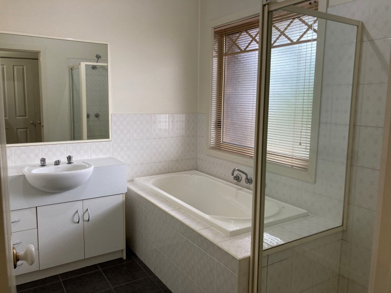 1/25 Vine Street, Braybrook VIC 3019