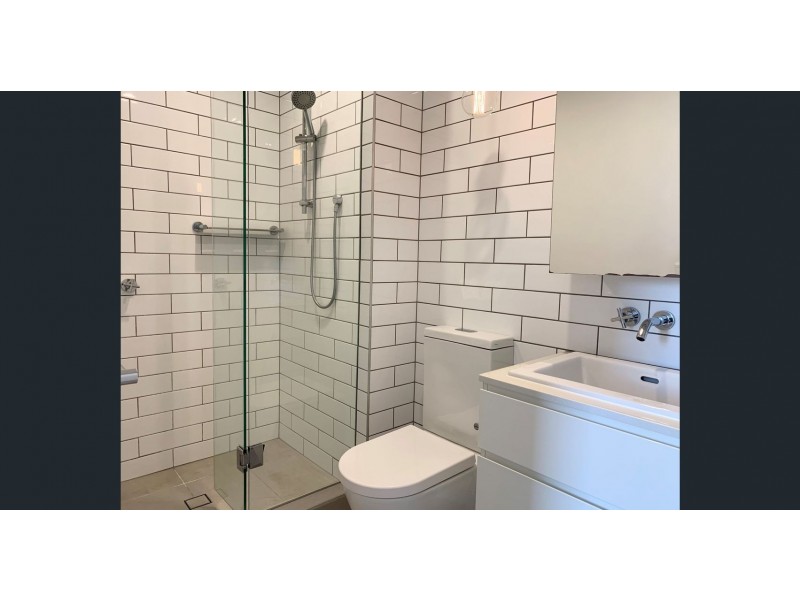 206/525 Mount Alexander Road, Moonee Ponds VIC 3039