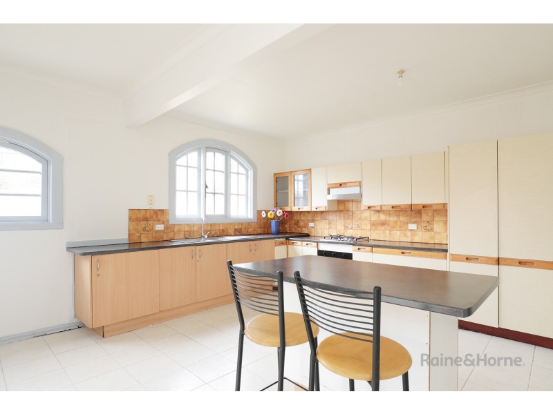 113 Rosamond Road, Maidstone VIC 3012