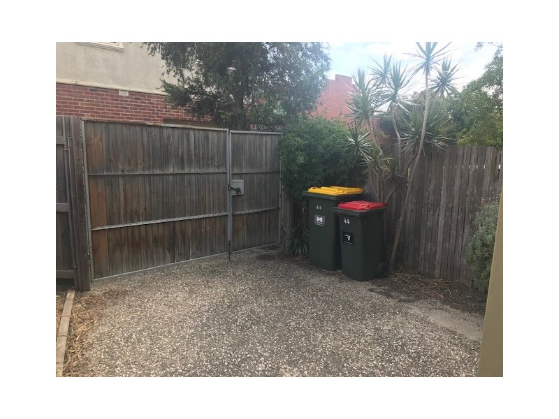 44 Maloney Street, Kensington VIC 3031