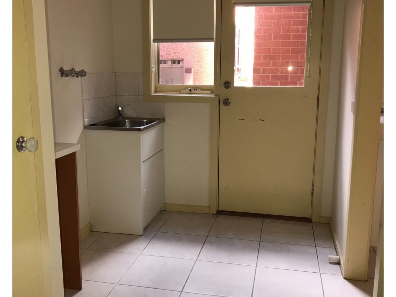 8 Wapiti Street, Maribyrnong VIC 3032