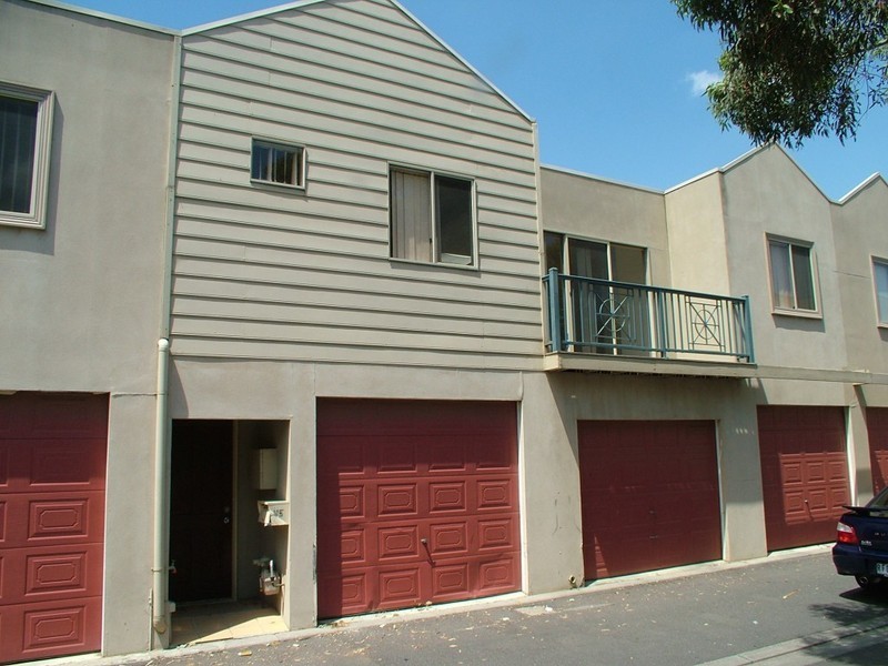 47 Francis Lane, Kensington VIC 3031