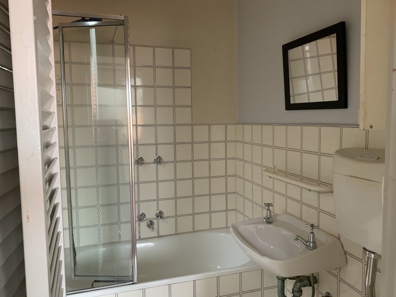 8/39 Myrnong Crescent, Ascot Vale VIC 3032