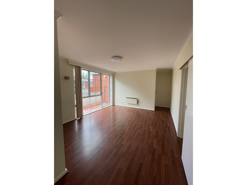 17/9 Milton Street, Ascot Vale VIC 3032