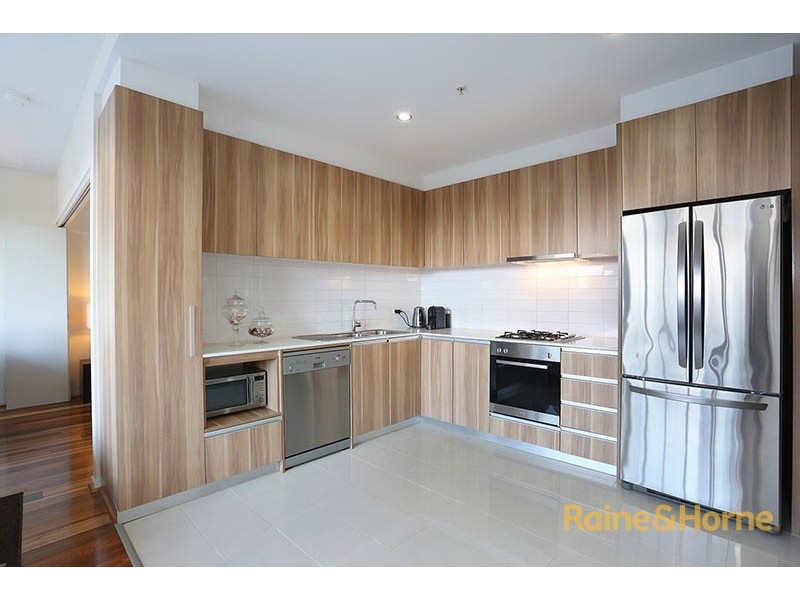 304/2 La Scala Avenue, Maribyrnong VIC 3032