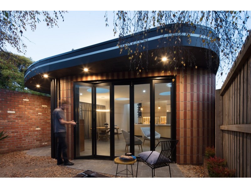 16 Unley Grove, Ascot Vale VIC 3032