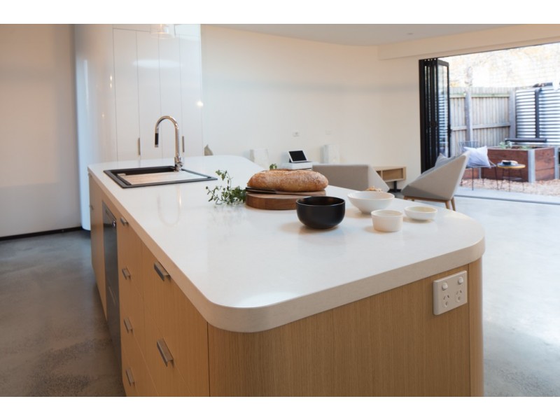 16 Unley Grove, Ascot Vale VIC 3032