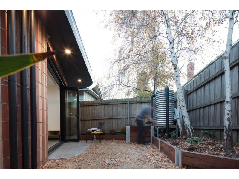 16 Unley Grove, Ascot Vale VIC 3032