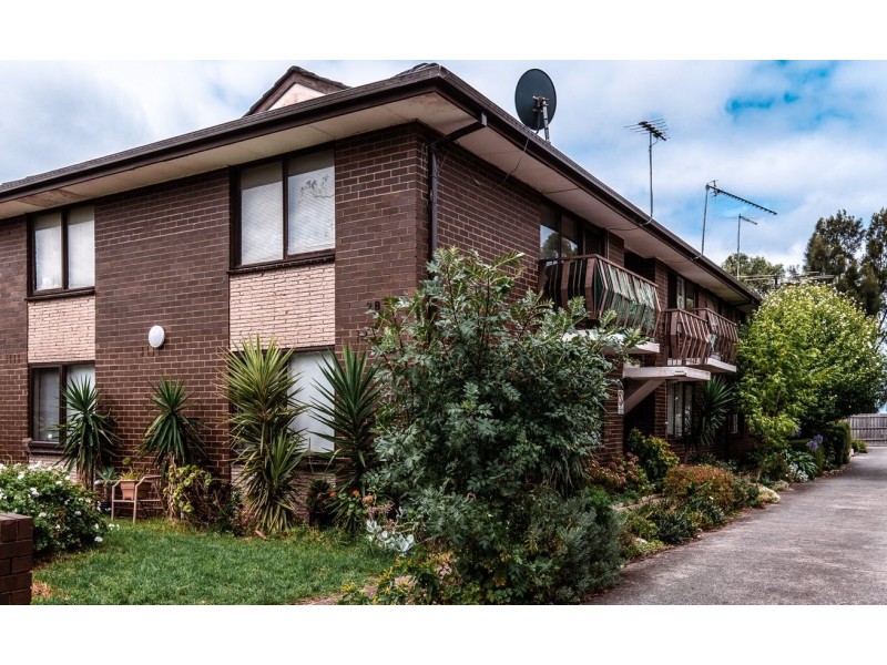 8/28 Eldridge Street, Footscray VIC 3011