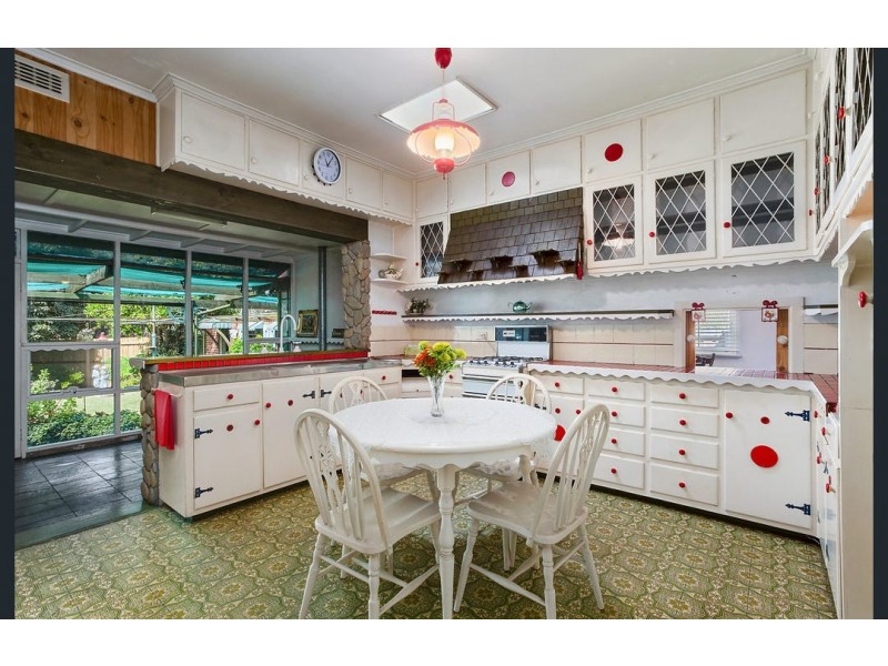 4 Leila Street, Essendon VIC 3040