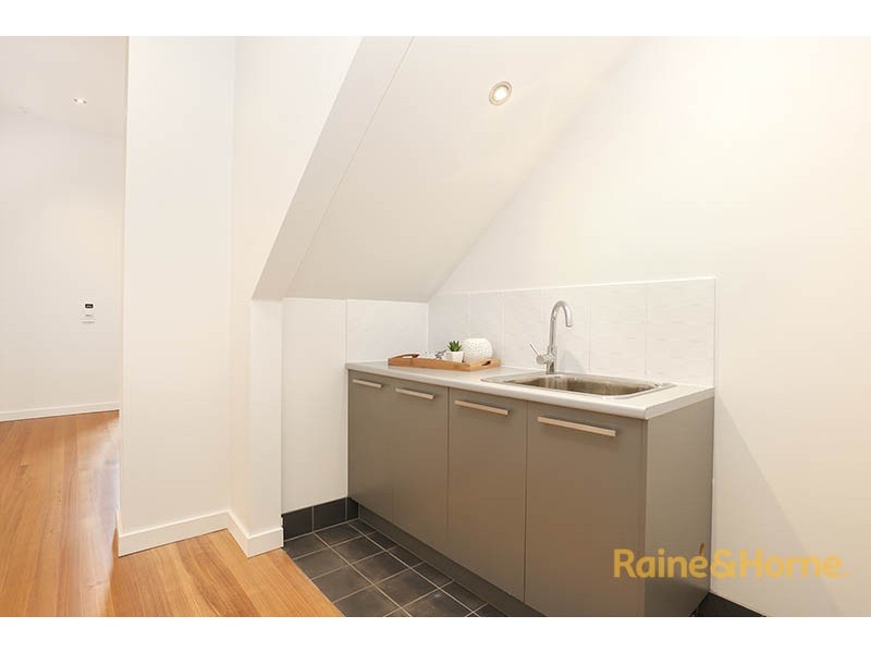 93 Ascot Vale Road, Ascot Vale VIC 3032