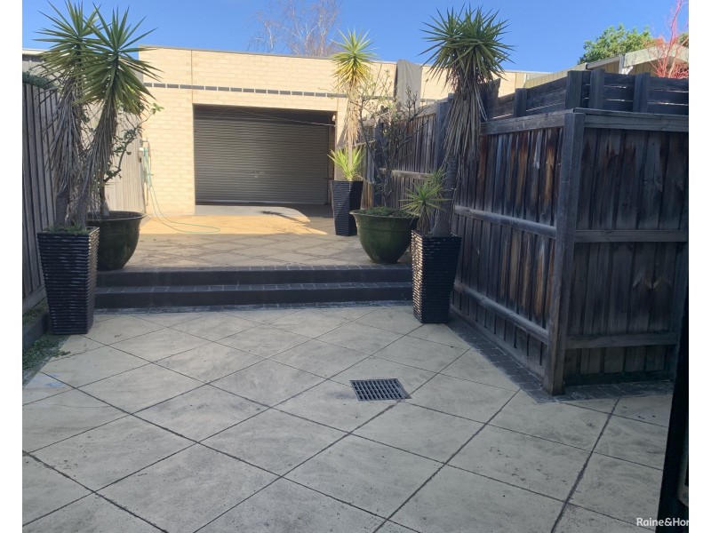 77 Charles Street, Ascot Vale VIC 3032