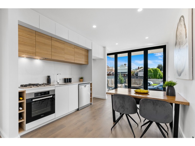 1/7 MUNRO STREET, Ascot Vale VIC 3032
